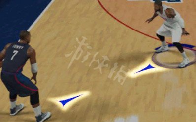 《NBA2K OL2》防守技巧操作图文详解 怎么防守？